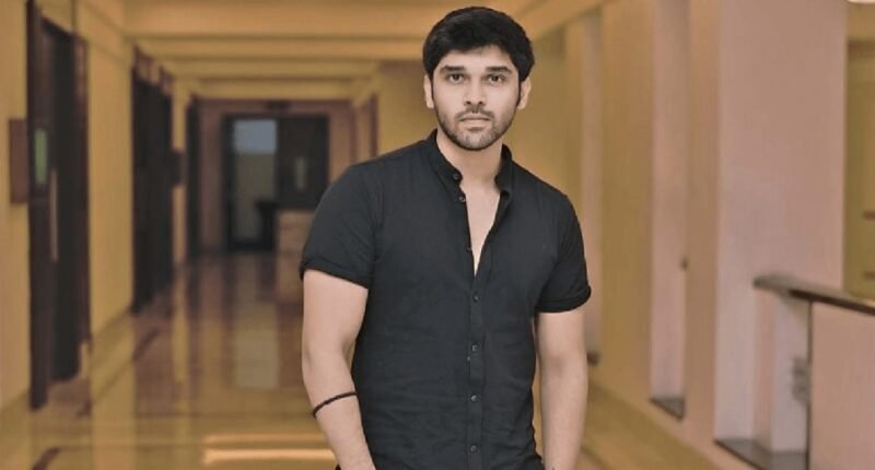 dhruv vikram age